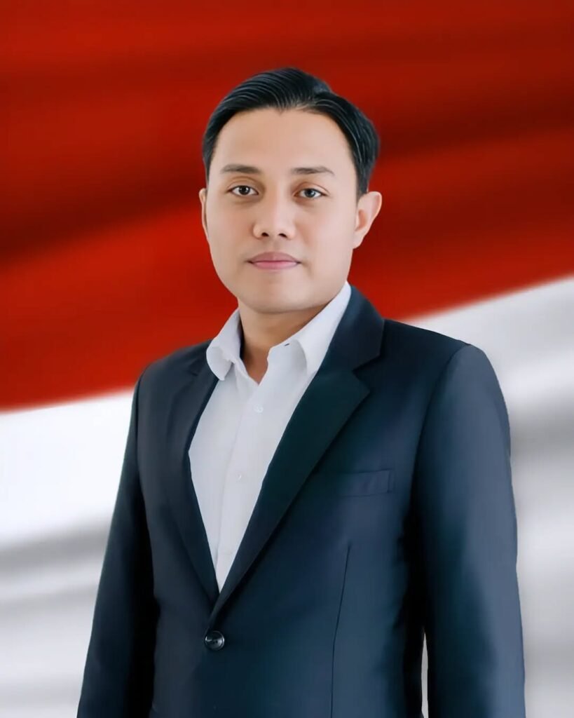 Demokrasi dalam Bahaya: Saat Populisme Mengalahkan Kompetensi Demokrasi dalam Bahaya: Saat Populisme Mengalahkan Kompetensi