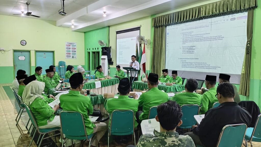 Sikapi Isu Politik Lokal Hingga Panaskan Mesin Politik, Konsolidasi Sentuh 1.600 Kader PKB Kota Malang Sikapi Isu Politik Lokal Hingga Panaskan Mesin Politik, Konsolidasi Sentuh 1.600 Kader PKB Kota Malang