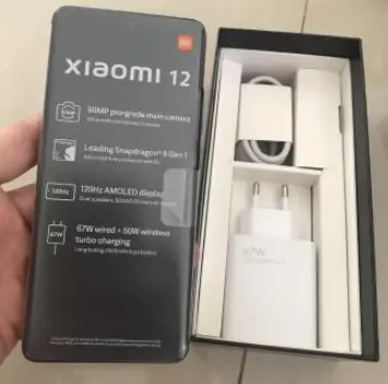 5 HP Xiaomi Layar AMOLED Terbaik 2026, Murah Tapi Speknya Premium