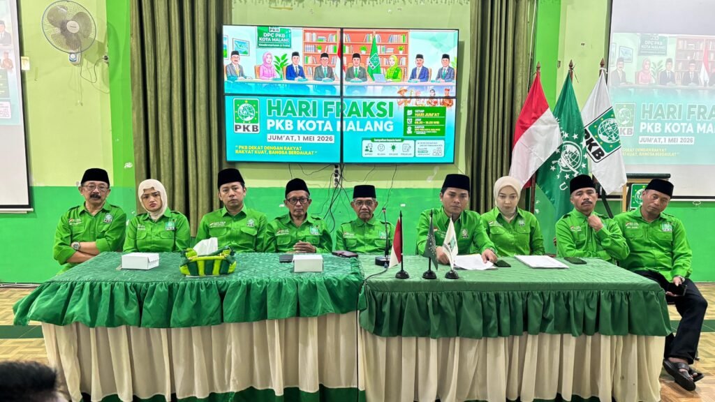 Bertepatan dengan momentum Hari Buruh. Fraksi PKB DPRD Kota Malang Luncurkan Program “Hari Fraksi”, Perkuat Kanal Aspirasi Publik Anggota Fraksi PKB DPRD Kota Malang Saat Launching Hari Fraksi pada jum'at 1 Mei 2026 di Aula Kantor DPC PKB Kota Malang Jl. Ketapang 02 Klojen Kota Malang