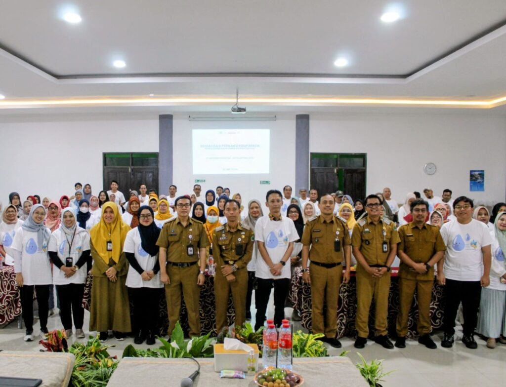 PT HM Sampoerna Tbk Plant Malang Gelar Sosialisasi Perilaku Hidup Bersih di Kecamatan Blimbing Peserta Sosialisasi Perilaku Hidup Bersih di Kecamatan Blimbing yang digelar oleh PT HM Sampoerna Tbk