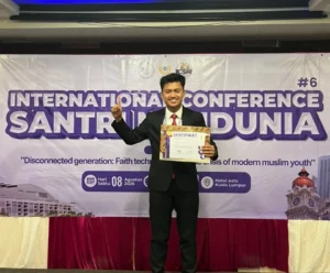 Santri Raudlatul Ulum 1 Ganjaran Ikuti ICSM Batch 6, Jelajahi Pendidikan di Tiga Negara Santri Raudlatul Ulum 1 Ganjaran Ikuti ICSM Batch 6, Jelajahi Pendidikan di Tiga Negara