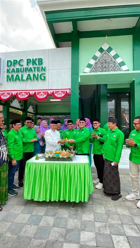 Resmikan Graha Gus Dur dan Masjid Al Iskandariah, PKB Kabupaten Malang Siapkan Pusat Aktivitas Kader Kantor DPC PKB Kabupaten Malang, Graha Gus Dur, dan Masjid Al Iskandariah di Kepanjen resmi diresmikan