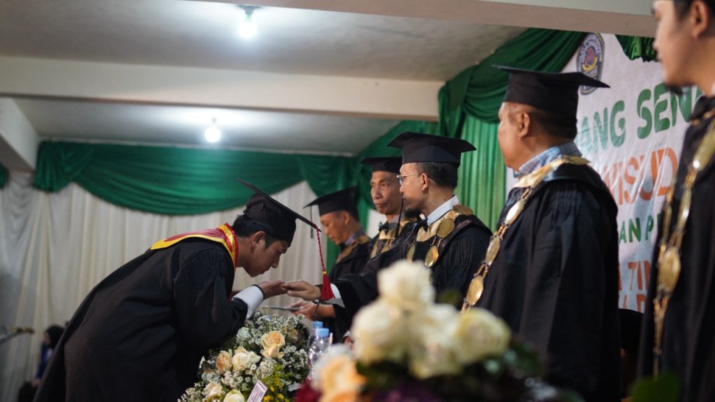 Prosesi Wisuda STIE Ar Rifaie Malang / Rihal